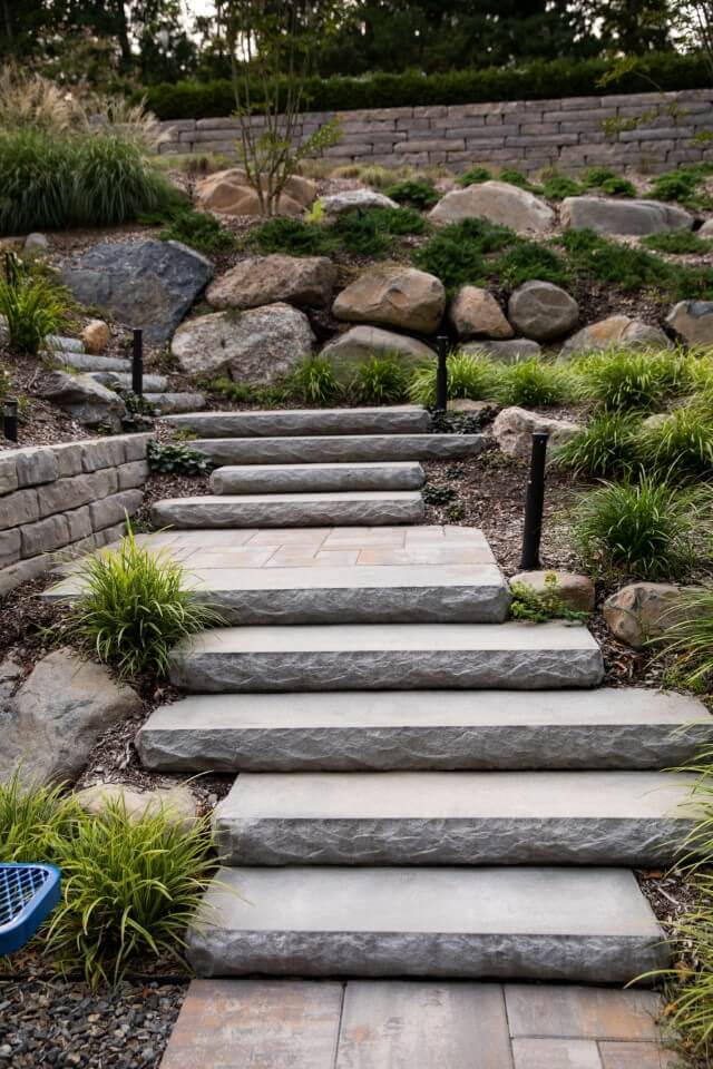 Bluestone Stone Steps, Natural Stone