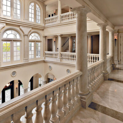 Columns_5_1200px_2000x